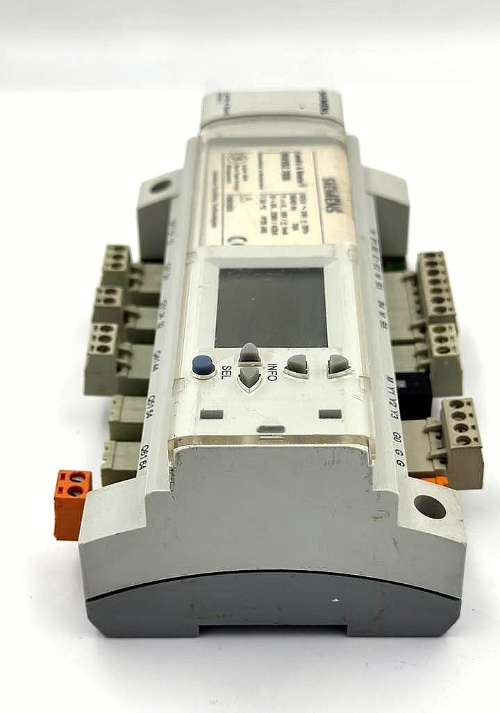 Siemens Landis & Staefa RWX62.7036 Universal Controller Module 24VAC - saleem al tamimi electric equipment trading co llc-UAE