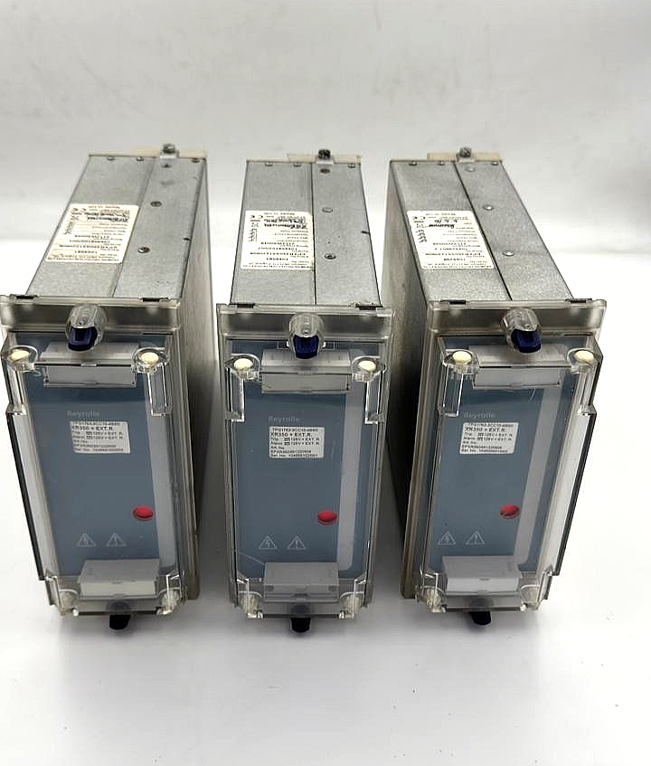Siemens Reyrolle XR350 Trip & Alarm Relay (7PG1753 3CC10 4BE0) |  UK Made  1 pcs - saleem al tamimi electric equipment trading co llc-UAE