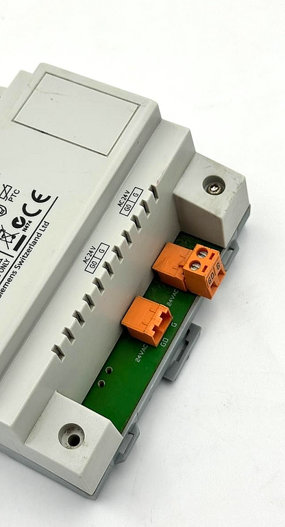 Siemens SEM62.1 | 230V to 24V AC  | Transformer |  Made in Switzerland ( 1pcs ) - saleem al tamimi electric equipment trading co llc-UAE