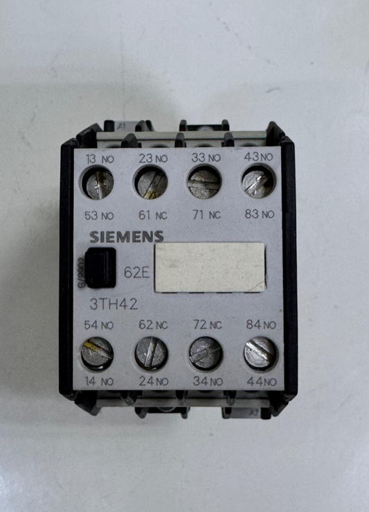 Siemens TH42620B Contactor Auxiliary Block | 6NO+2NC | 16A | 690V - saleem al tamimi electric equipment trading co llc-UAE