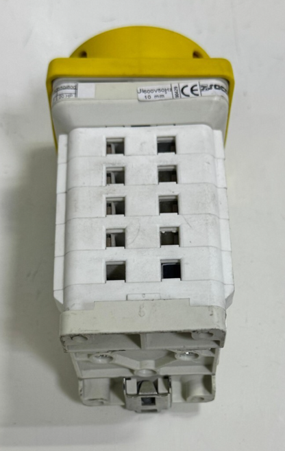 Socomec 42SN4004 Changeover Switch Inverseur – 40A 600VAC - saleem al tamimi electric equipment trading co llc-UAE