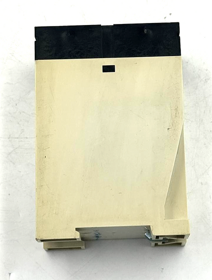 Sutron DAZT Industrial Timer Relay | 220V AC Power Supply - saleem al tamimi electric equipment trading co llc-UAE