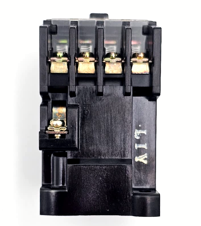 Toshiba C410FS Magnetic Contactor | Coil 110V | Made in Japan ( 1 pcs ) - saleem al tamimi electric equipment trading co llc-UAE