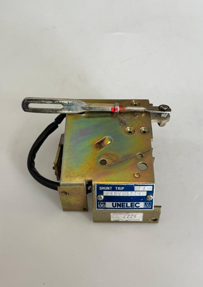 UNELEC Shunt Trip 240V – SOCY EA | Remote Tripping Device for Circuit Breakers - saleem al tamimi electric equipment trading co llc-UAE