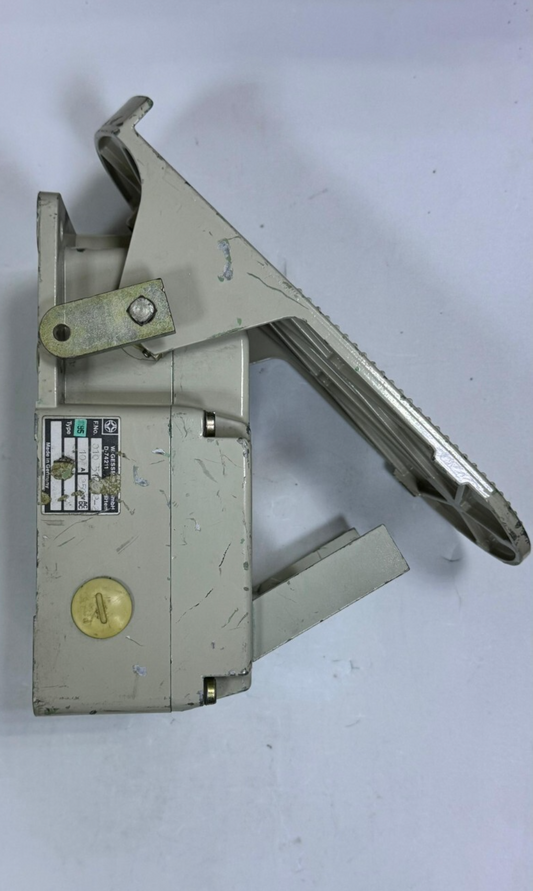 W. GESS D74211 | 100A AC/DC Switch | Made in Germany | HighQuality Industrial - saleem al tamimi electric equipment trading co llc-UAE