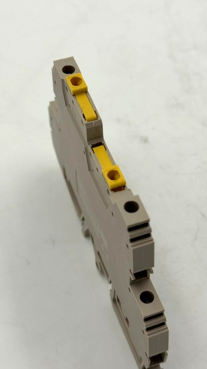 Weidmüller WDTR 2.5 Terminal Block (Pack of 10) | Made in Romania6