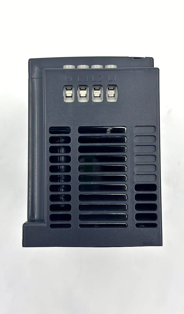 ZONCN NZ2000R75G2 Variable Frequency Drive (VFD) | 220V Input1PH /Output3PH - saleem al tamimi electric equipment trading co llc-UAE