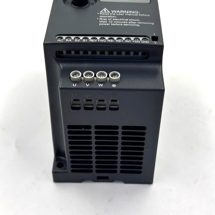 ZONCN NZ2002R2G4 Variable Frequency Drive (VFD) | 380V input/output(3PH) - saleem al tamimi electric equipment trading co llc-UAE
