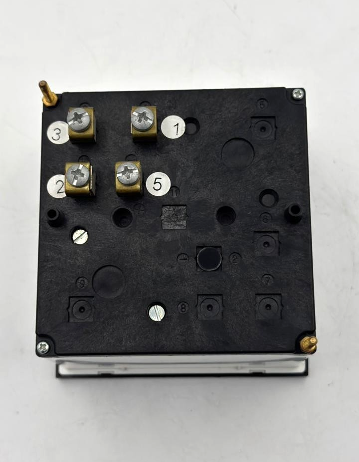 ZURC 500 kW Analog Panel Meter | 230V 2000/5A6