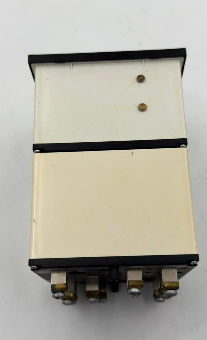 ZURC 500 kW Wattmeter | 415V 800/5A - saleem al tamimi electric equipment trading co llc-UAE