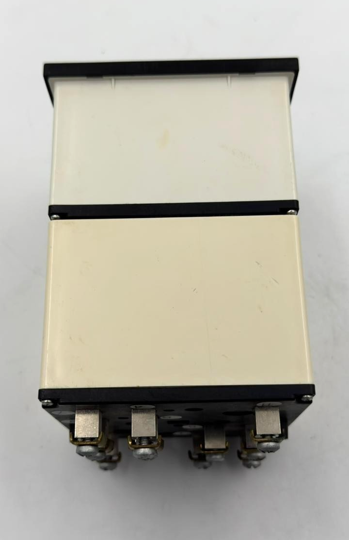 ZURC 500 kW Wattmeter | 415V 800/5A - saleem al tamimi electric equipment trading co llc-UAE