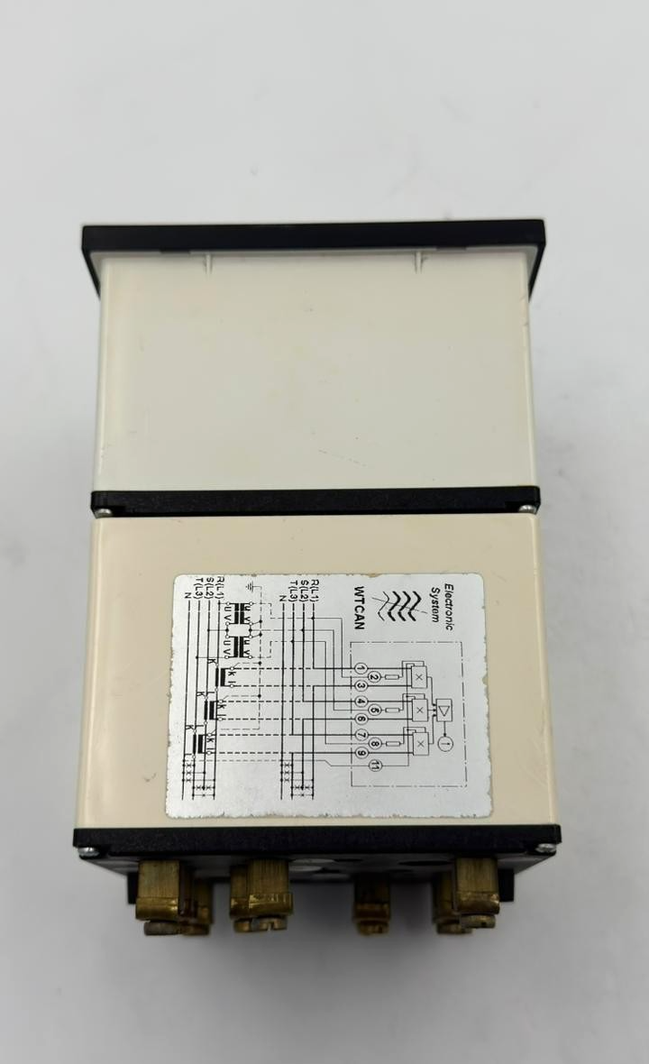 ZURC 750 kW Analog Wattmeter | 415V 1200/5A3